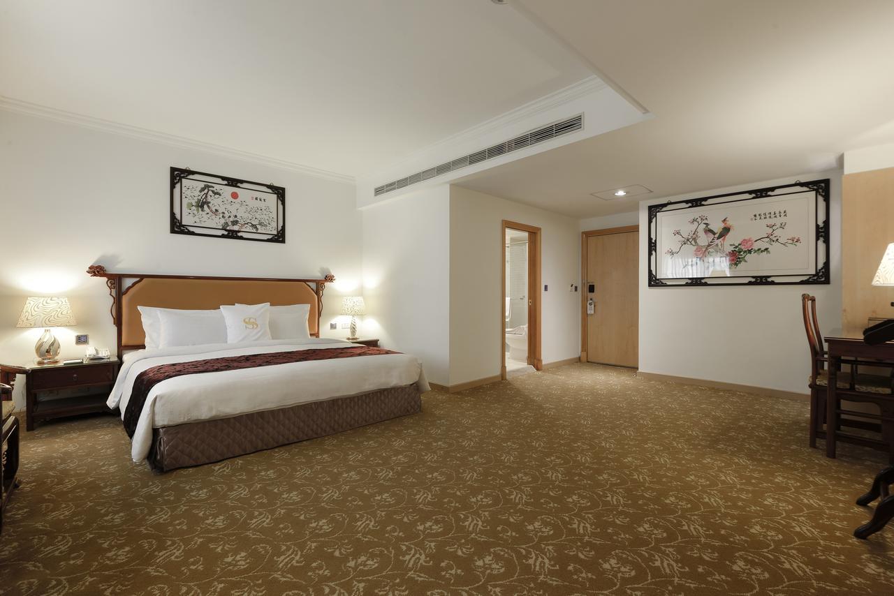 Hotel Sunshine Kaohsiung Exterior photo