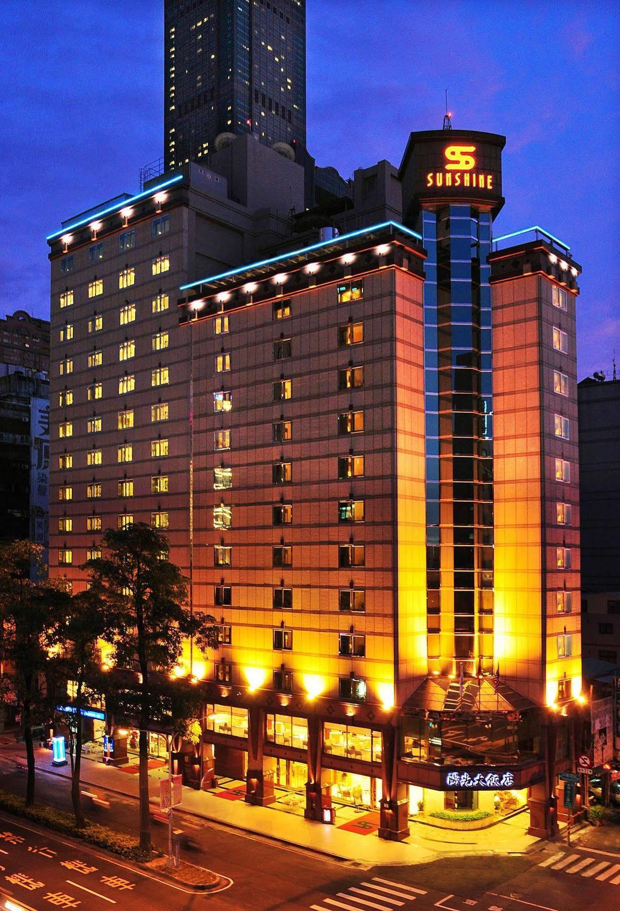 Hotel Sunshine Kaohsiung Exterior photo