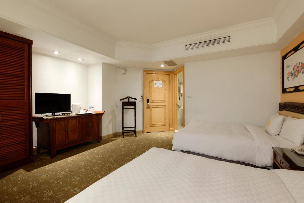 Hotel Sunshine Kaohsiung Exterior photo